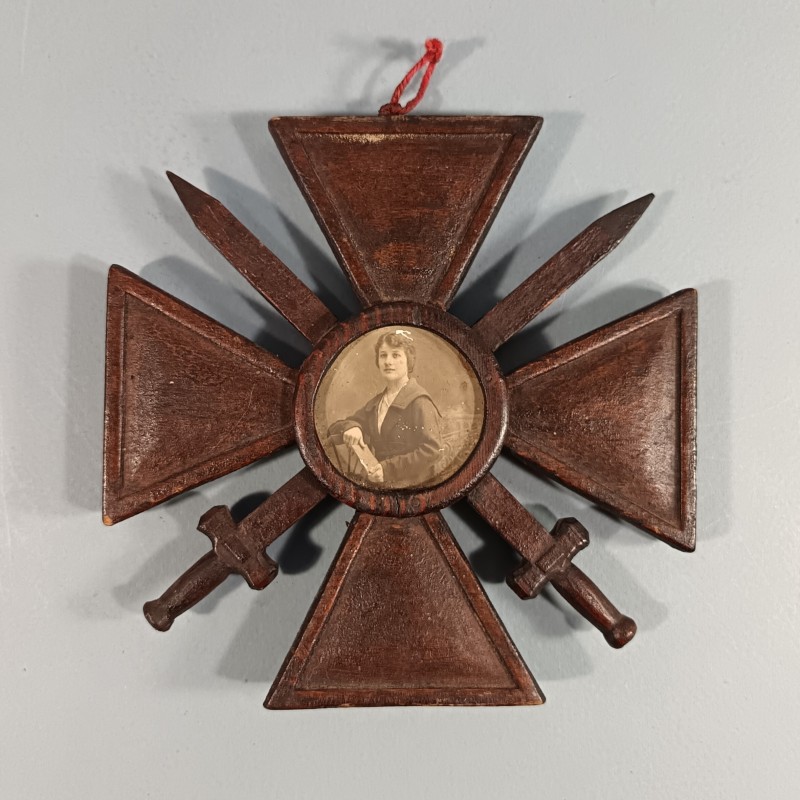 CROIX DE GUERRE EN BOIS ARTISANAT DE TRANCHEE SOUVENIR DE LA GRANDE GUERRE 1914 1918